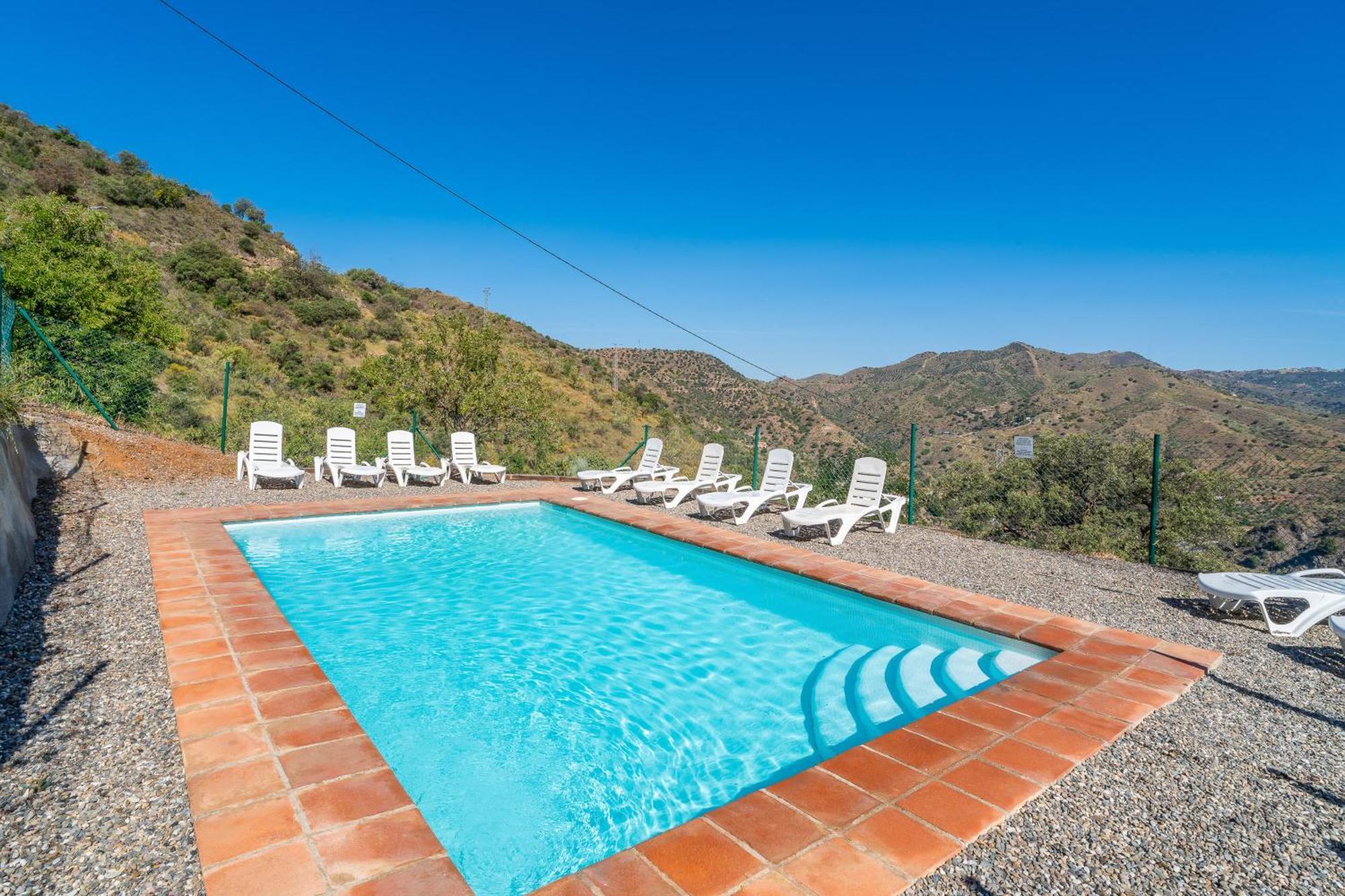 Complejo Rural El Mirador Guest House Malaga Bagian luar foto