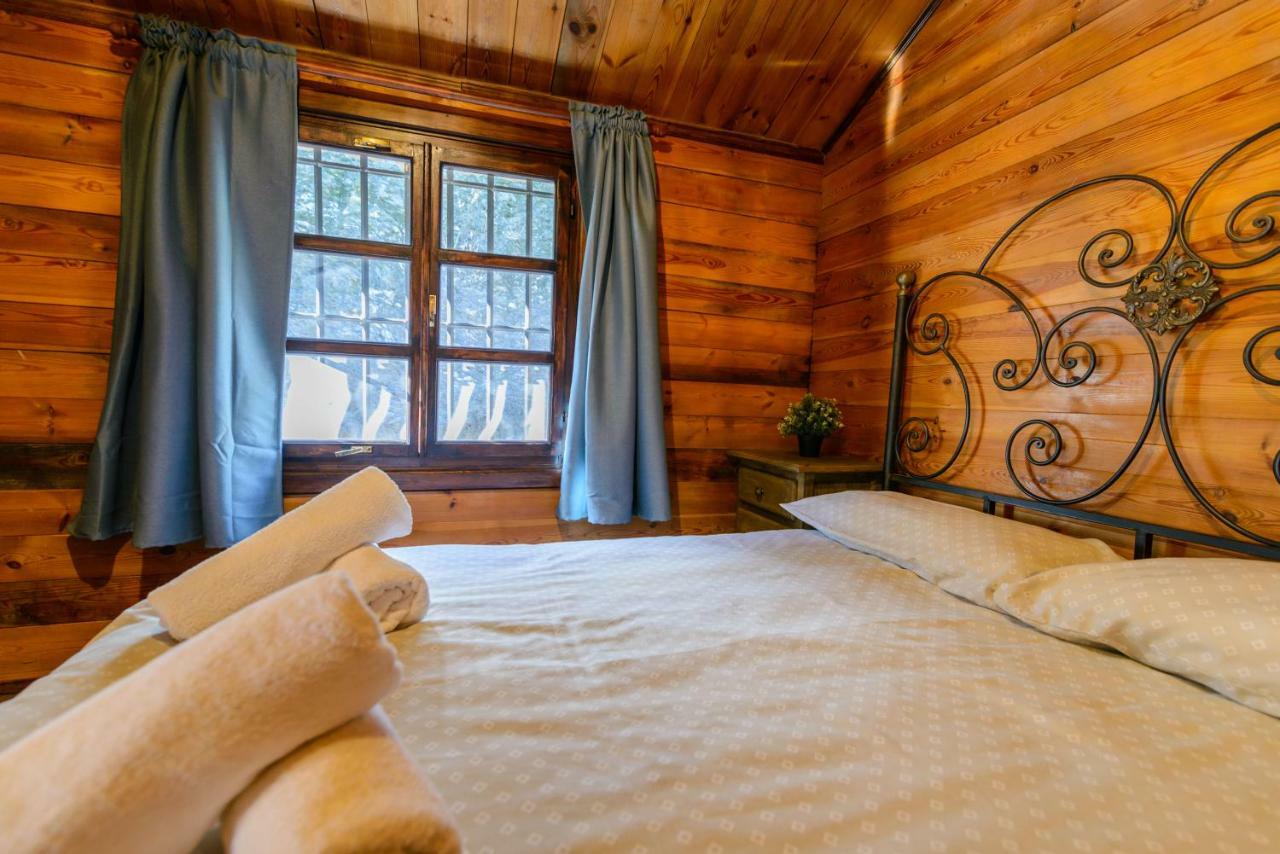 Complejo Rural El Mirador Guest House Malaga Bagian luar foto